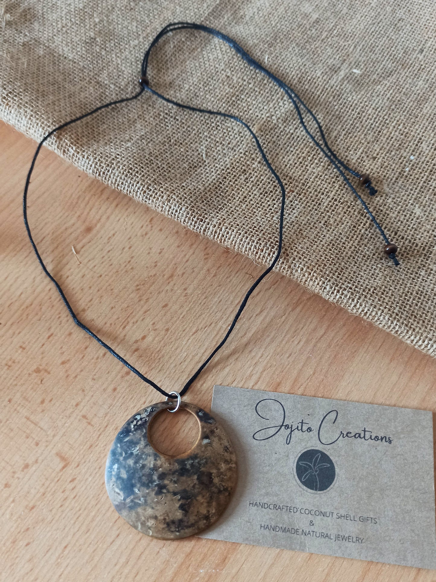 Gourd Speckled Hoop Necklace