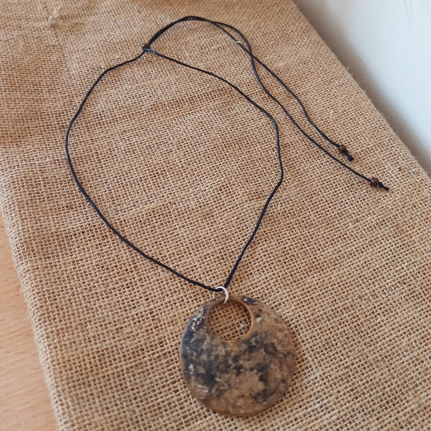 Gourd Speckled Hoop Necklace