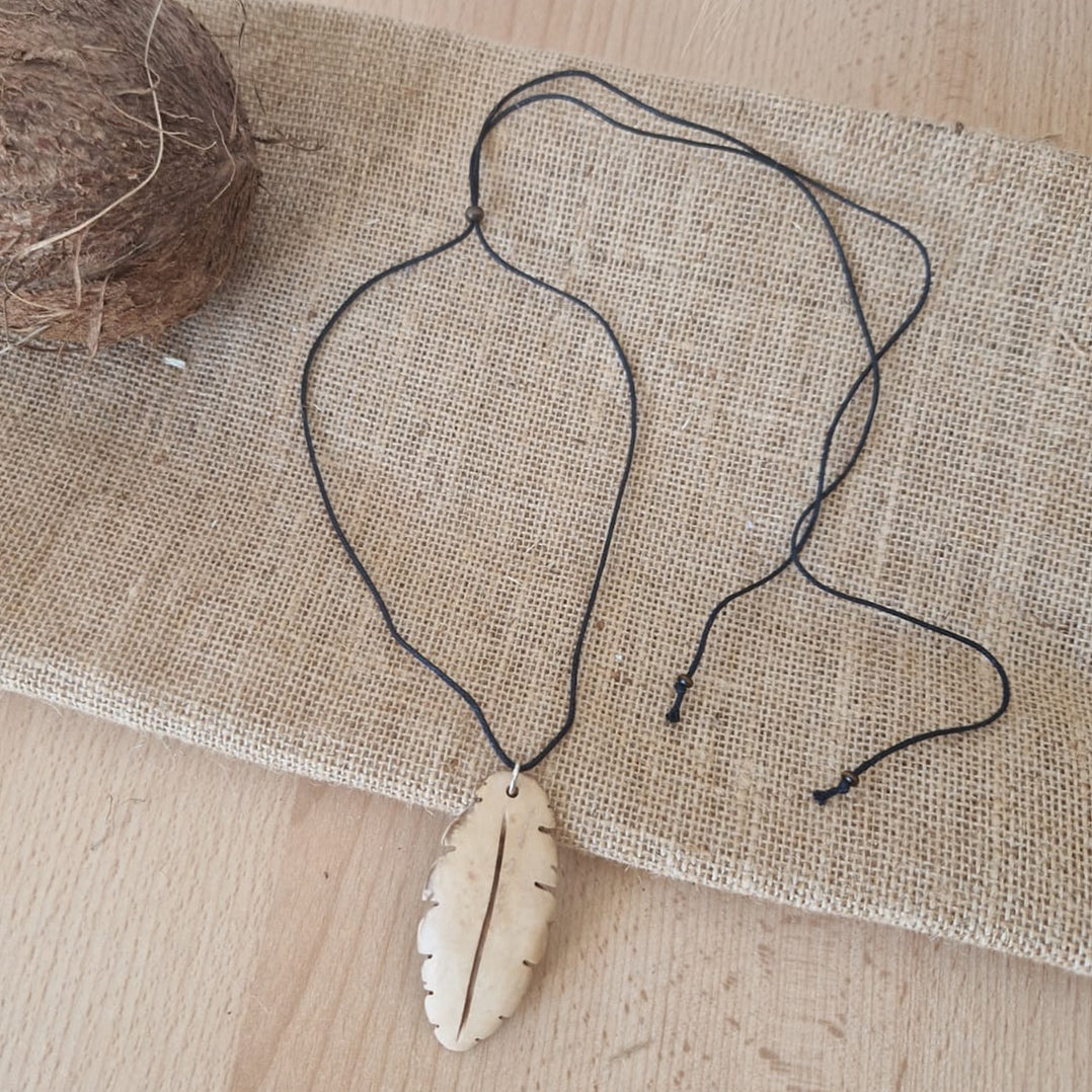 White Coconut Shell Feather Pendant Necklace