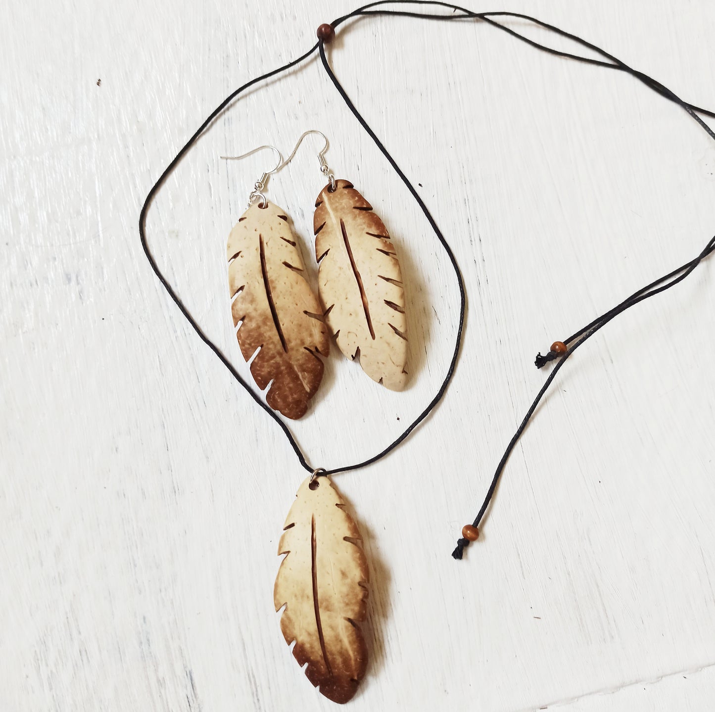 Coconut Shell White Coconut Young Coconut Shell Feather Earrings and Necklace