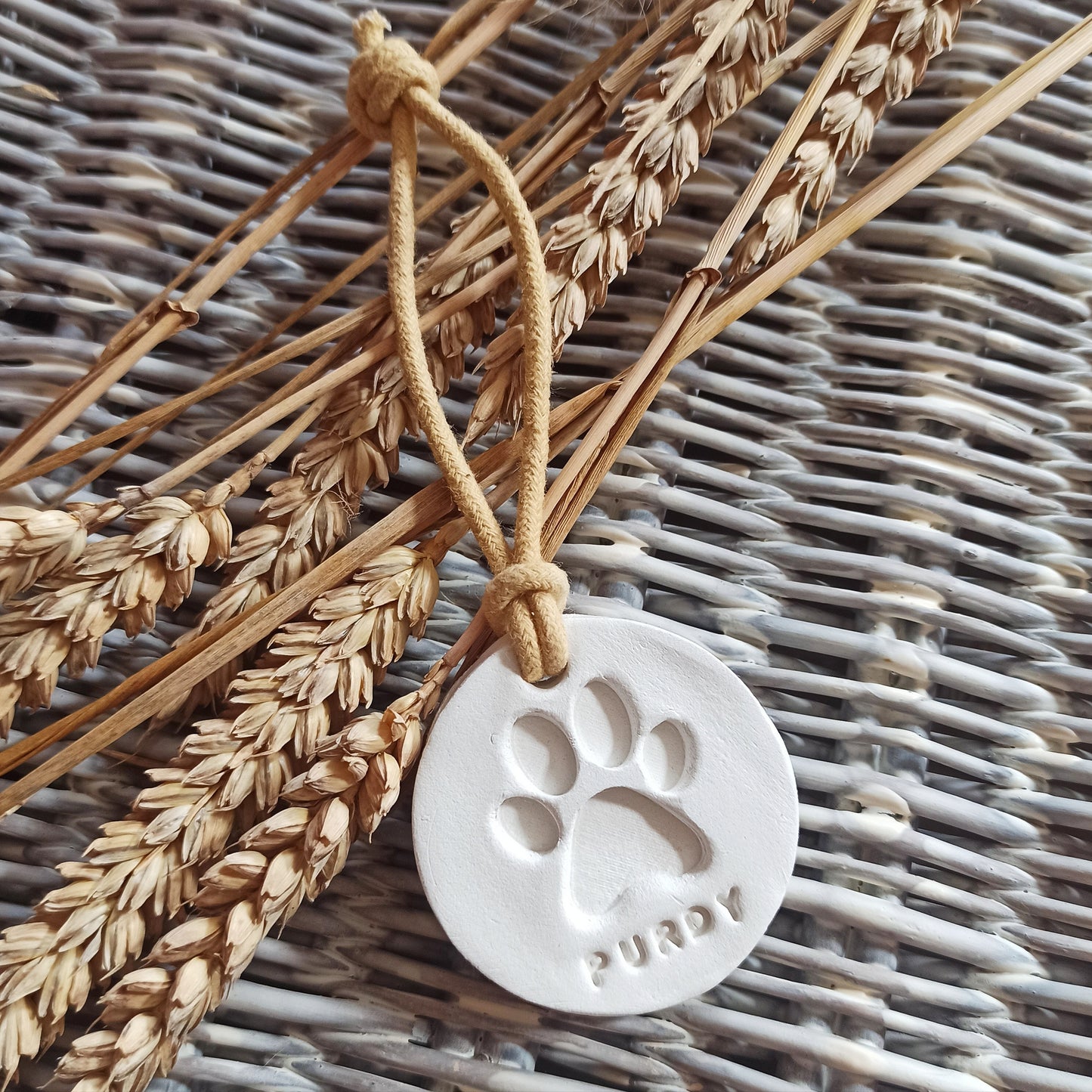 Customised Clay Paw Print Gift, clay Decoration personalised for Dog Lovers, best dog mum ever